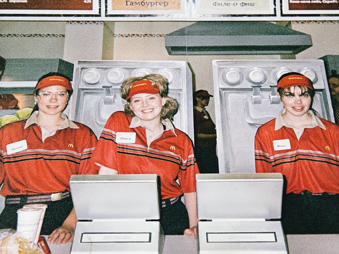 Cinci întrebări de pus înainte de a angaja primul salariat